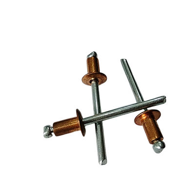 Rivetti a pop-up a fine aperto in ottone lucido per macchine e automobili