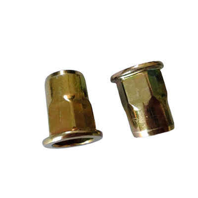 Noce di rivetto aperta semihex con rivestimento in zinco giallo economico per lamiere sottili di acciaio al carbonio