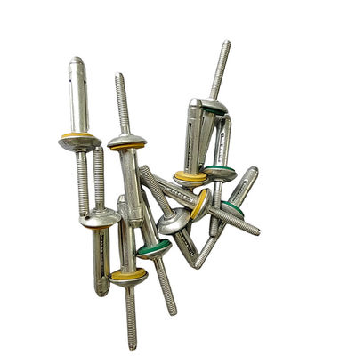 Lanterne impermeabili a prova di ruggine versatili Rivetti con corpo a fine aperto e testa a cupola