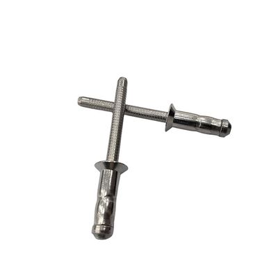 Testa a cupola a rivetta cieca di acciaio inossidabile con capo piatto con finitura non rivestita