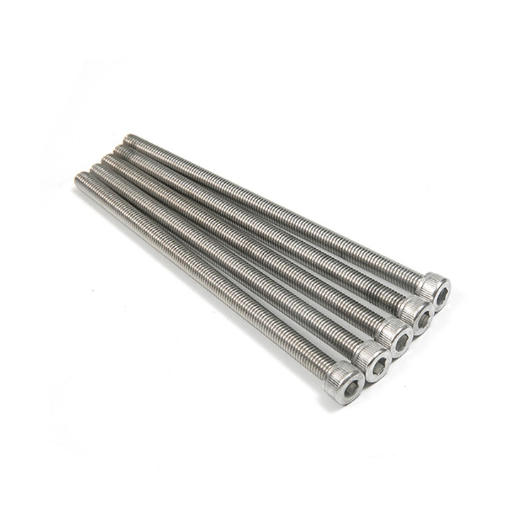 Fabbricazione a partire da materiali di acciaio inossidabile